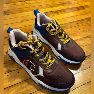 Men’s Champion 93 Eighteen Block sneakers. Colors: Burgundy and blue. Size 12